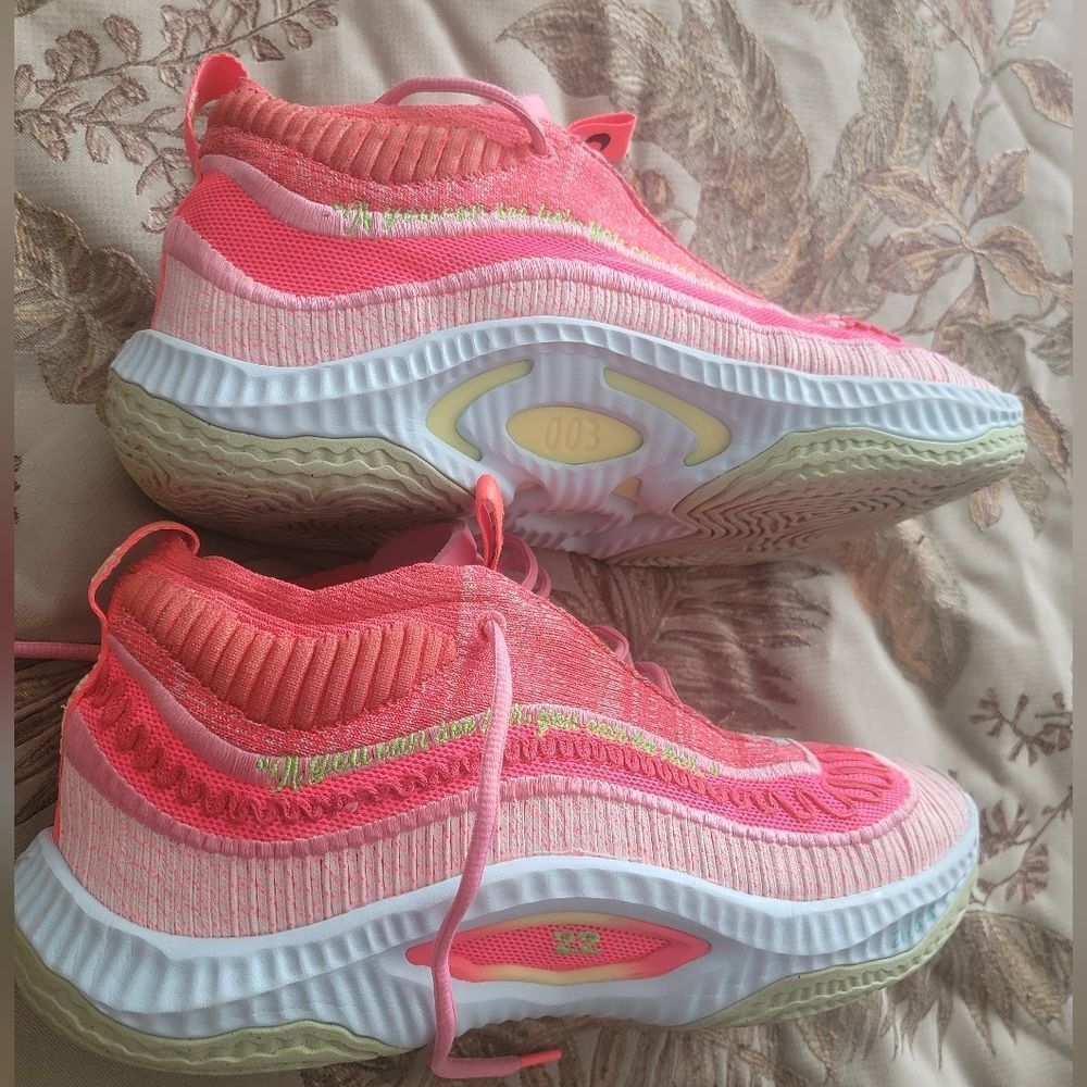 Nike Cosmic Unity 3 'Aja Wilson' Basketball Shoes - Picture 7 of 13